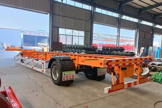 랜딩 기어 28ton/pc 3 Axle 40ft 20ft 컨테이너 차시 트럭에 대한 골격 반 트레일러