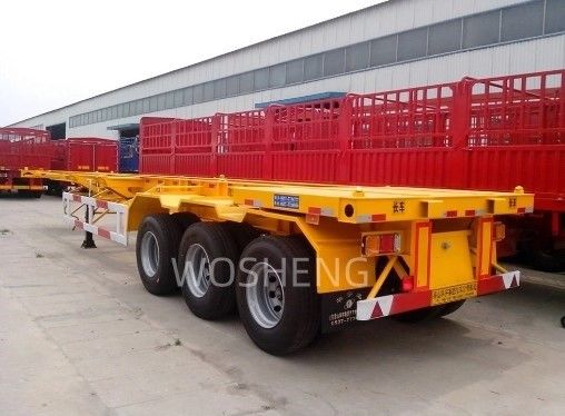 더 인기있는 빨간 노란색 색상 50T 3 축 골격 20ft 40ft 컨테이너를 위한 반 트레일러