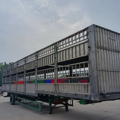 판매 가축 농장 동물을위한 3 축 20-40tons 높은 울타리 반 트레일러