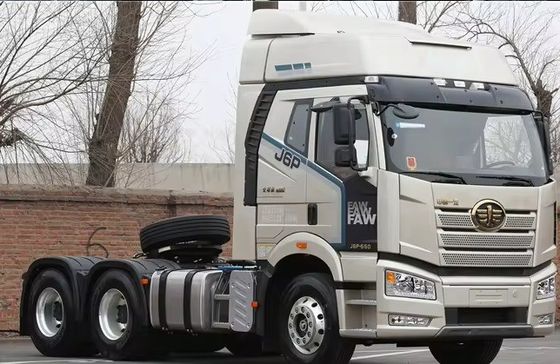사용 된 왼손 운전 6x4 트럭 헤드 350-450HP 31-40 T 용량의 트랙터 트럭