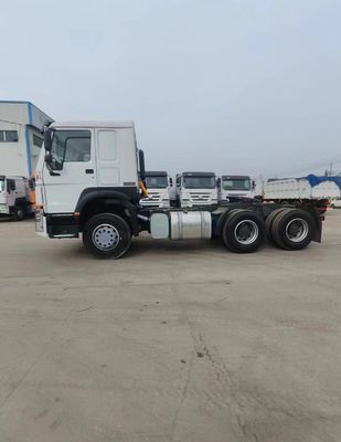 아프리카 시장에 대 한 높은 유료량 Sinotruk HOWO 6X4 트랙터 트럭 머리 왼손 운전