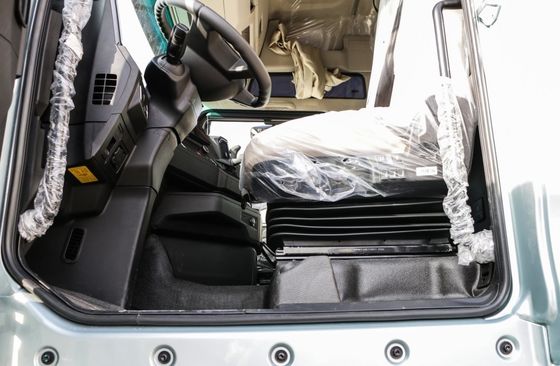 시노트룩 시트랙 C9H 480/540HP 4X2 트랙터 트레일러 중량 트럭 세그먼트용 트럭 헤드