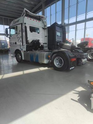 시노트루크 시트라크 C9H 6X4 트랙터 트레일러 510-840HP 16 AMT EURO 6 510-840HP 무거운 트럭