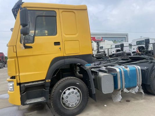 10 타이어 번호 사용 된 Sinotruk HOWO Sitrak 4 * 2 6 * 4 중량 트랙터 트럭 트랙터 헤드
