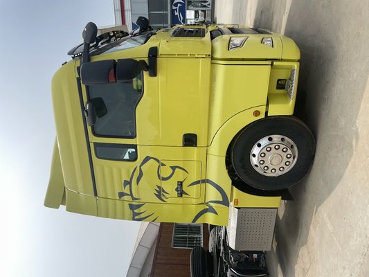 430hp Lhd Rhd 시노트럭 시트랙 트랙터 트럭 4x2 사용 된 트랙터 트럭 3 승객