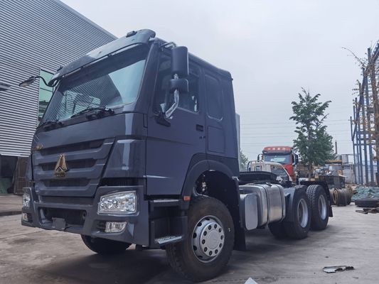 후면 카메라 360° Sinotruk HOWO 6x4 트랙터 트럭을 필리핀에 장착