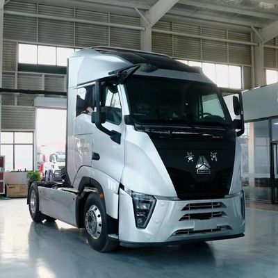 570hp Sinotruk Huanghe X7 4X2 유로 6 공기 서스펜션 자동 변속기 트랙터 트럭