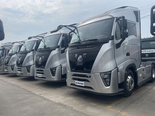570hp Sinotruk Huanghe X7 4X2 유로 6 공기 서스펜션 자동 변속기 트랙터 트럭