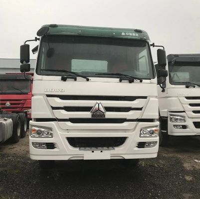 사용된 시노트룩 시트랙 C9H 4x2 트랙터 헤드 최대 토크 Nm 2500Nm 7396*2496*2958