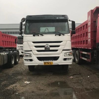 사용된 시노트룩 시트랙 C9H 4x2 트랙터 헤드 최대 토크 Nm 2500Nm 7396*2496*2958