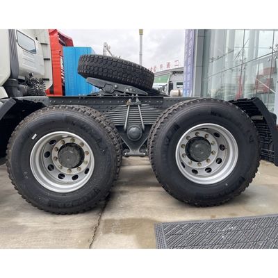 트럭 트레일러 사용 Sinotruk HOWO 371HP 375HP 6X4 아프리카 시장에 대한 트랙터 트럭 머리