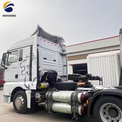 이중 배 좌석 사용 된 시노트럭 시트랙 트랙터 트럭 최고 430hp C7H C9H 엔진
